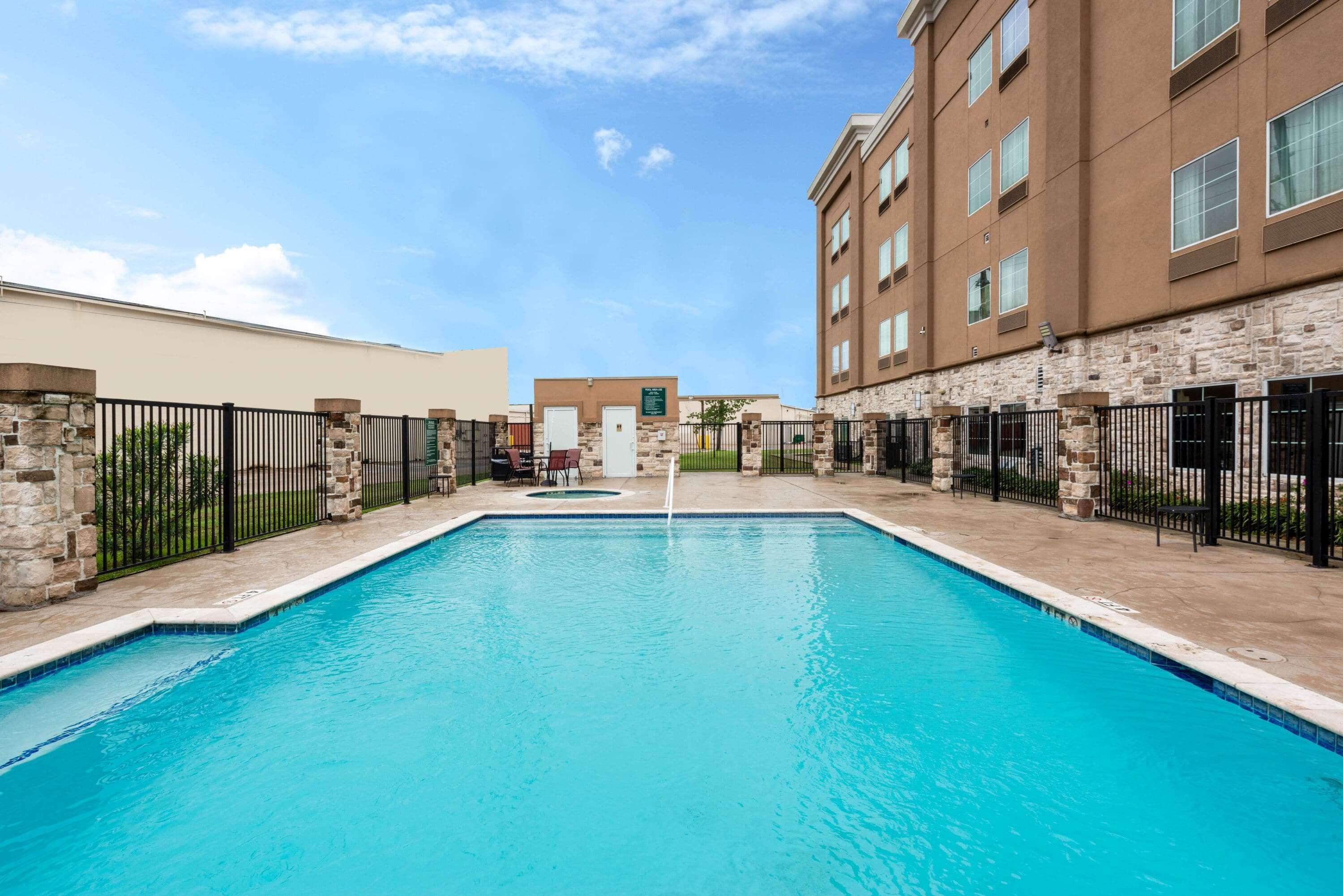 La Quinta By Wyndham Houston Humble Atascocita Hotel Exterior foto